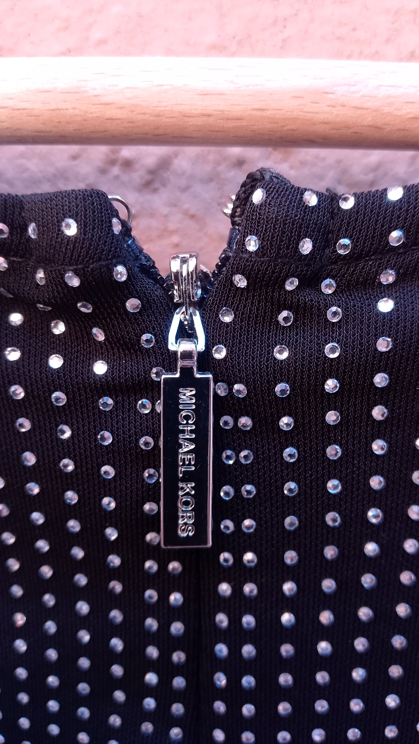Abito a Tubino Michael Michael Kors Nero con Strass All-Over e Scollo a V