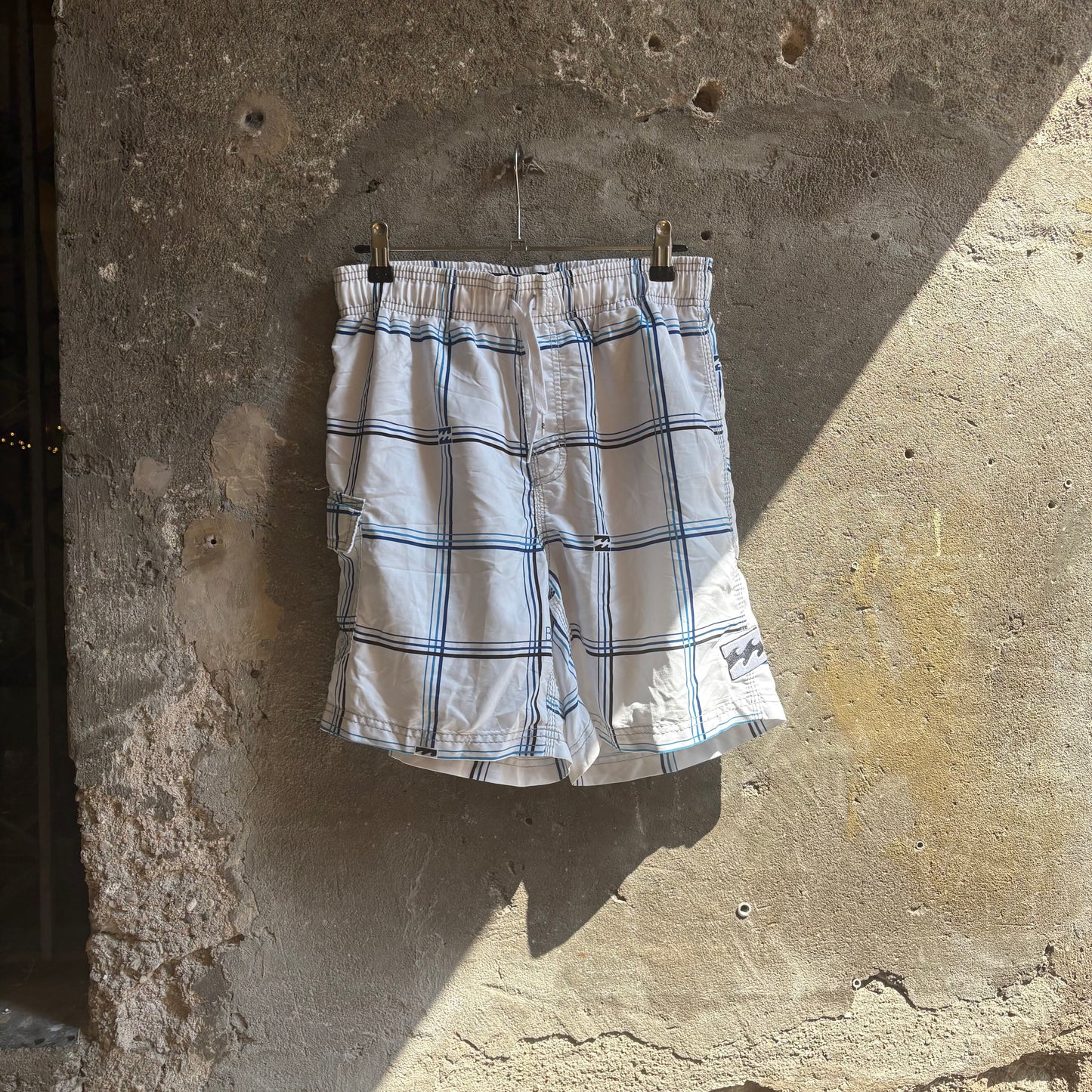 Pantaloncini Costume Billabong Vintage Bianco a Quadri Blu e Neri Anni 2000