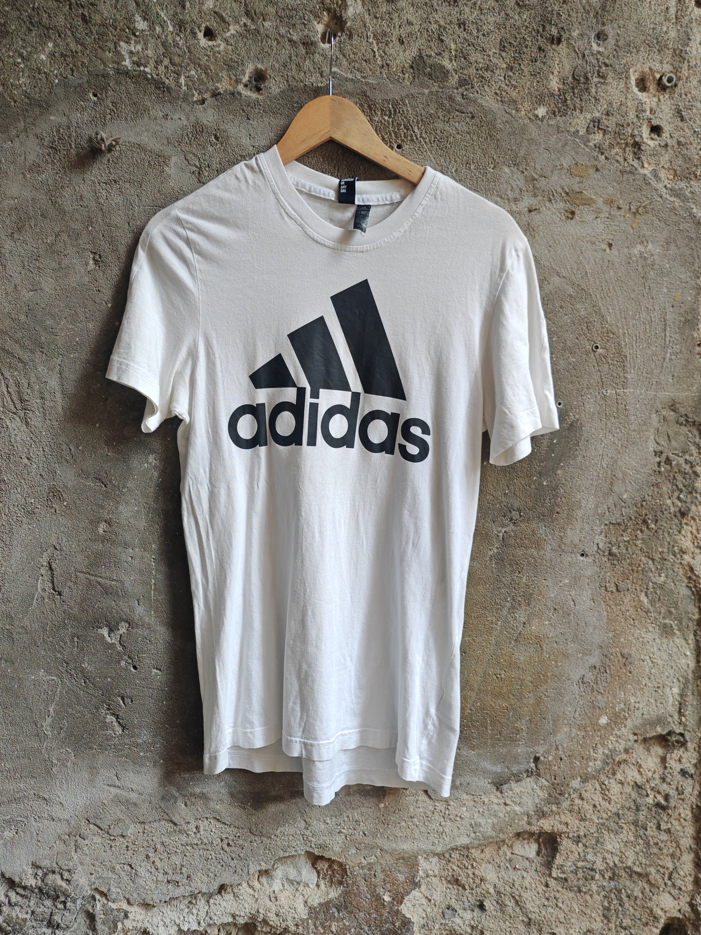 Adidas White Logo T-Shirt Essential Sportswear