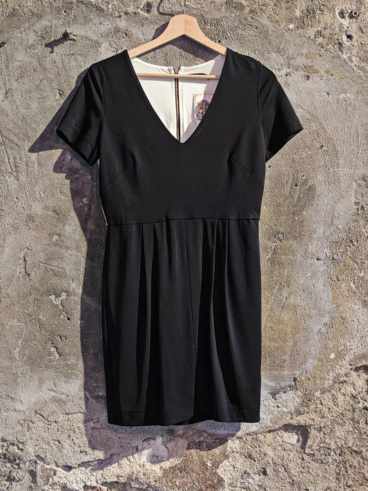 Abito Pinko Bicolor Nero e Bianco Donna Elegante con Zip