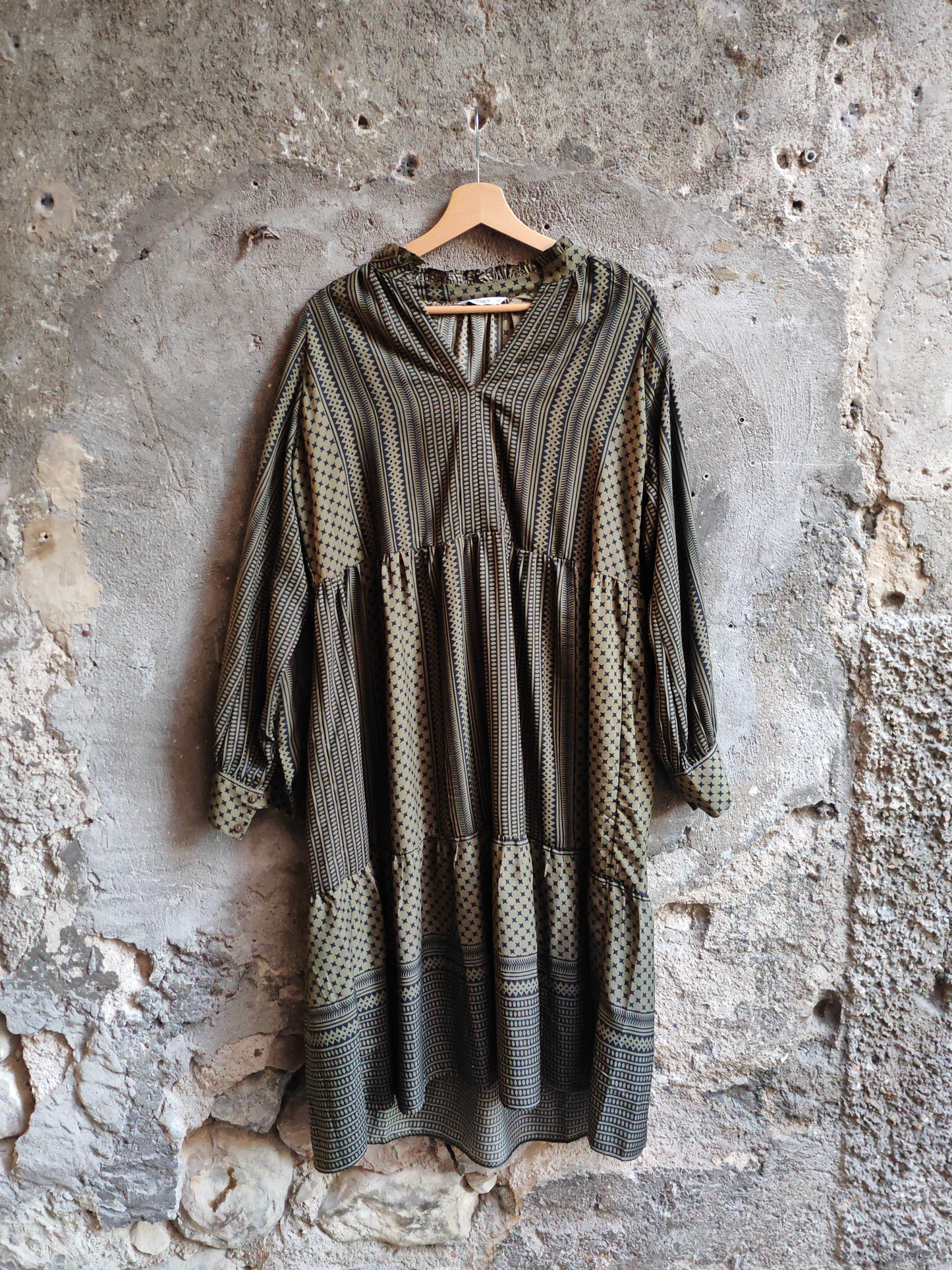 Abito Vintage ONLY Donna Fantasia Geometrica Boho Verde Oliva Taglia 38
