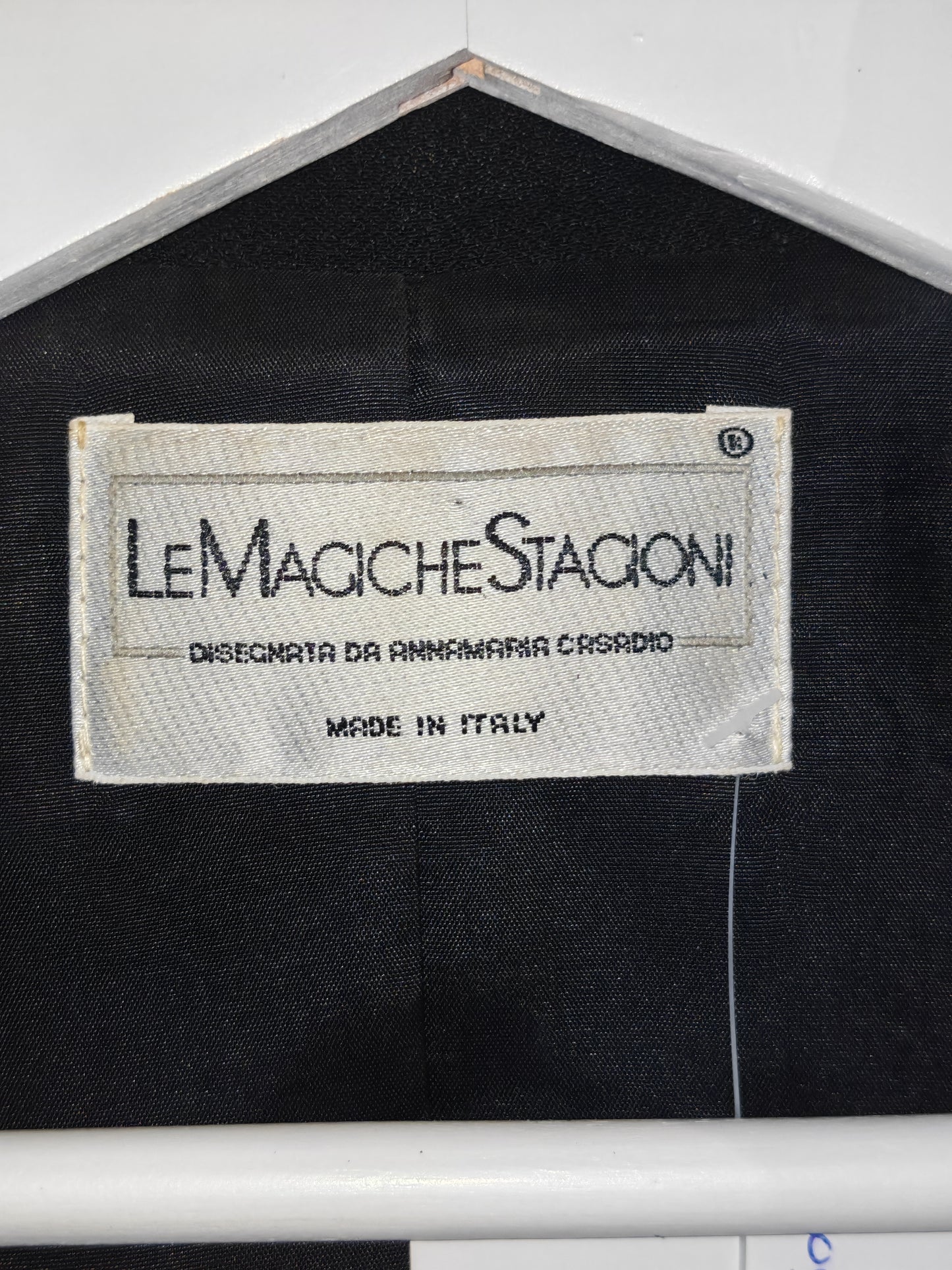 Coprispalle Elegante Le Macchie Stagioni Nero con Frange Made in Italy