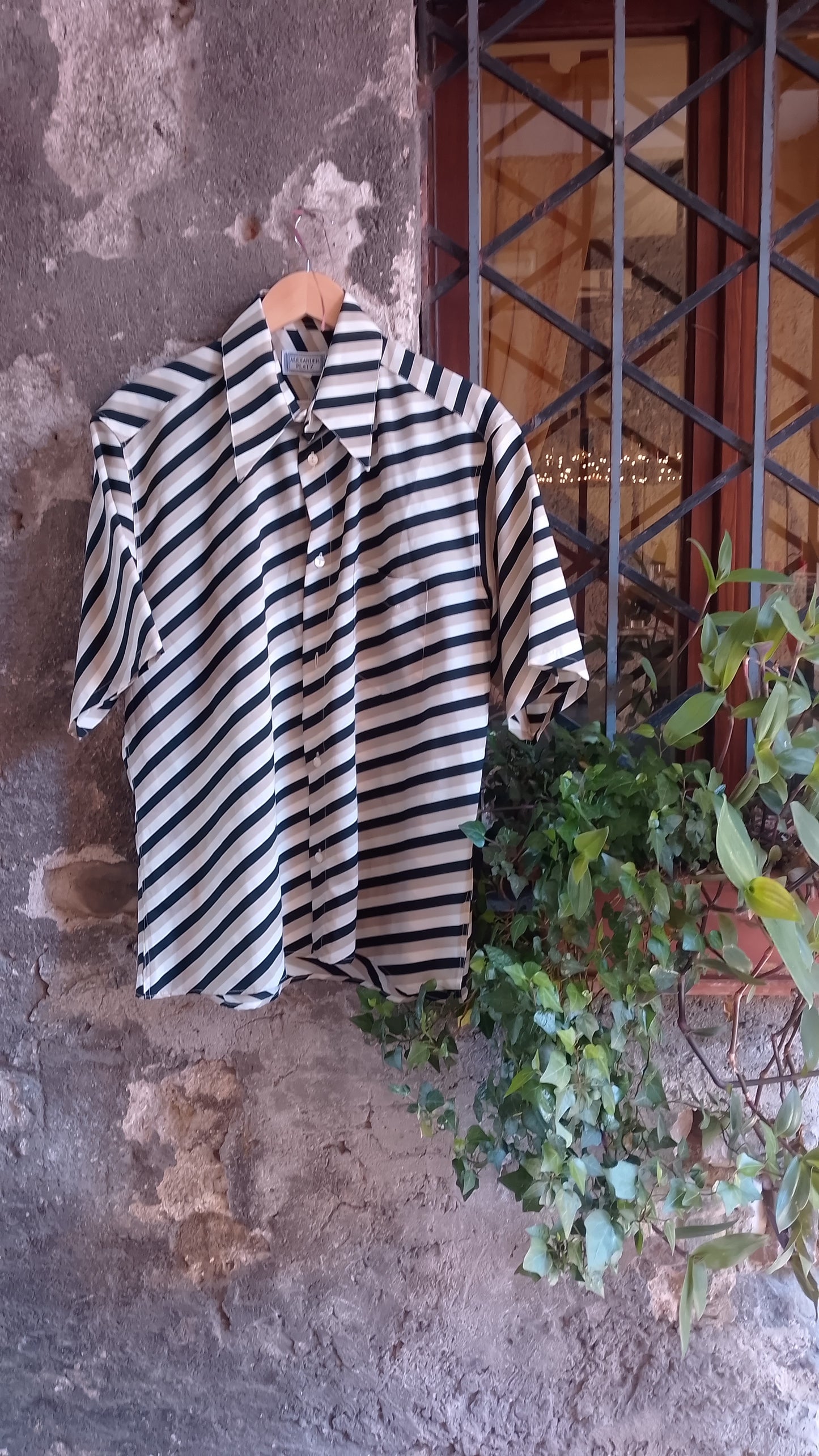 Camicia Uomo Mezza Manica Vintage Anni 70 Alexander Platz Righe Optical Nero Beige Made in Italy Taglia L