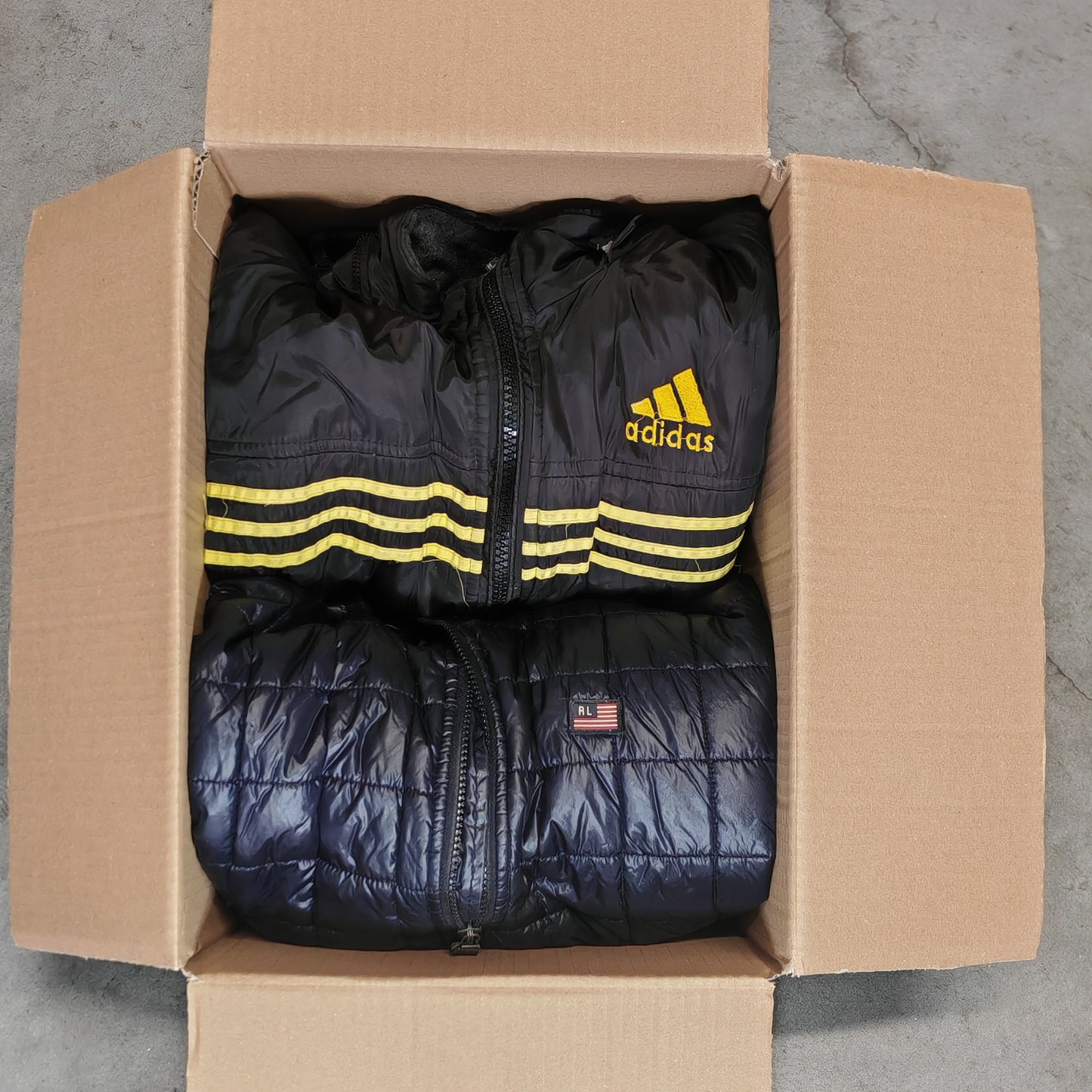 Archivio Brand Jacket - Box di Giacche Selezionate per Rivenditori