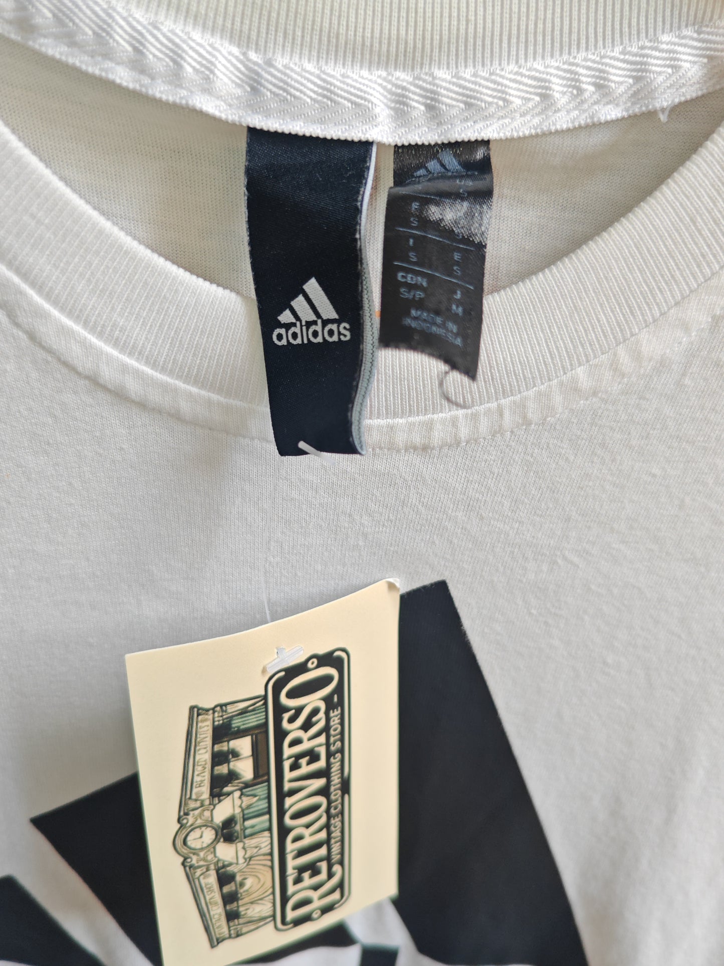 Adidas White Logo T-Shirt Essential Sportswear