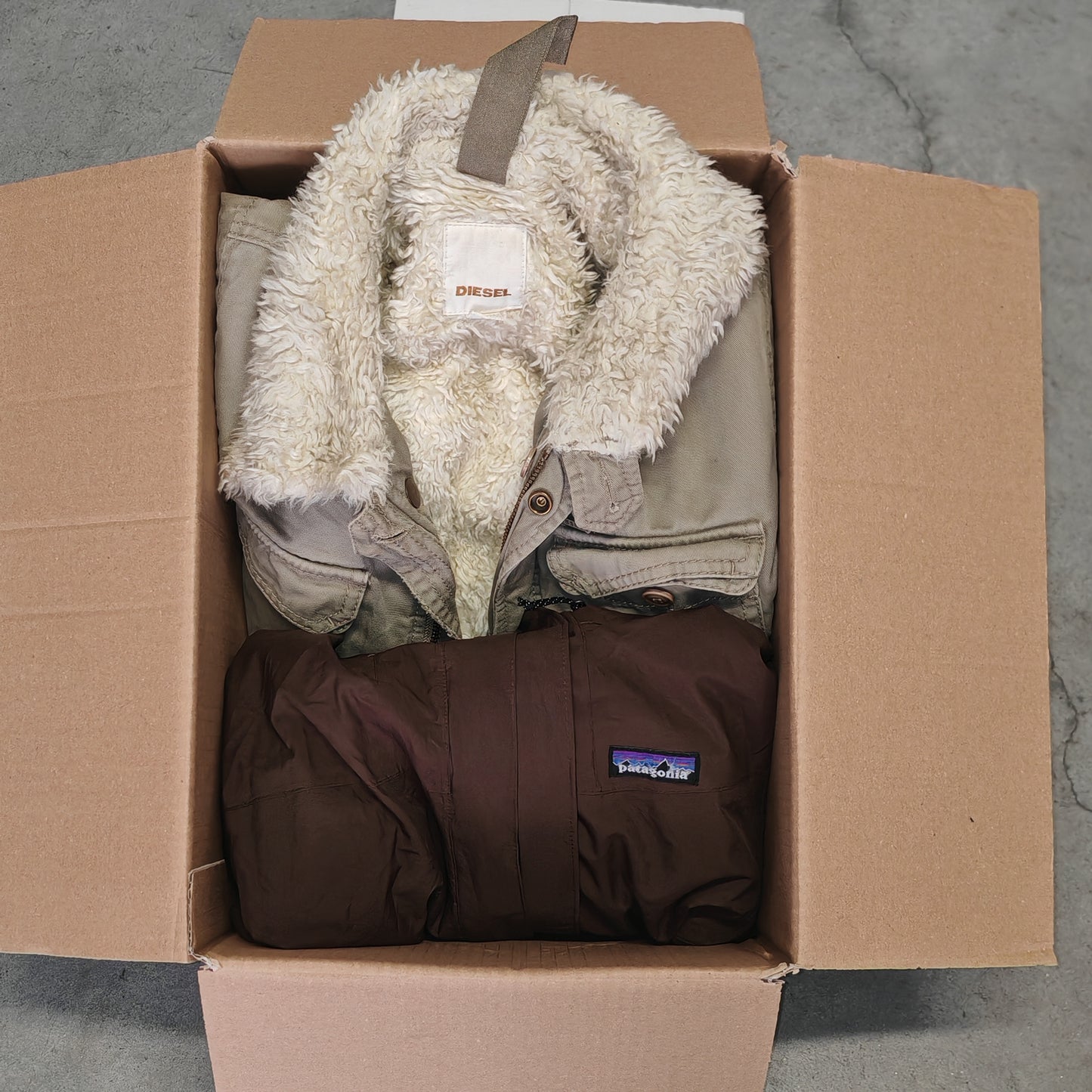 Archivio Brand Jacket - Box di Giacche Selezionate per Rivenditori