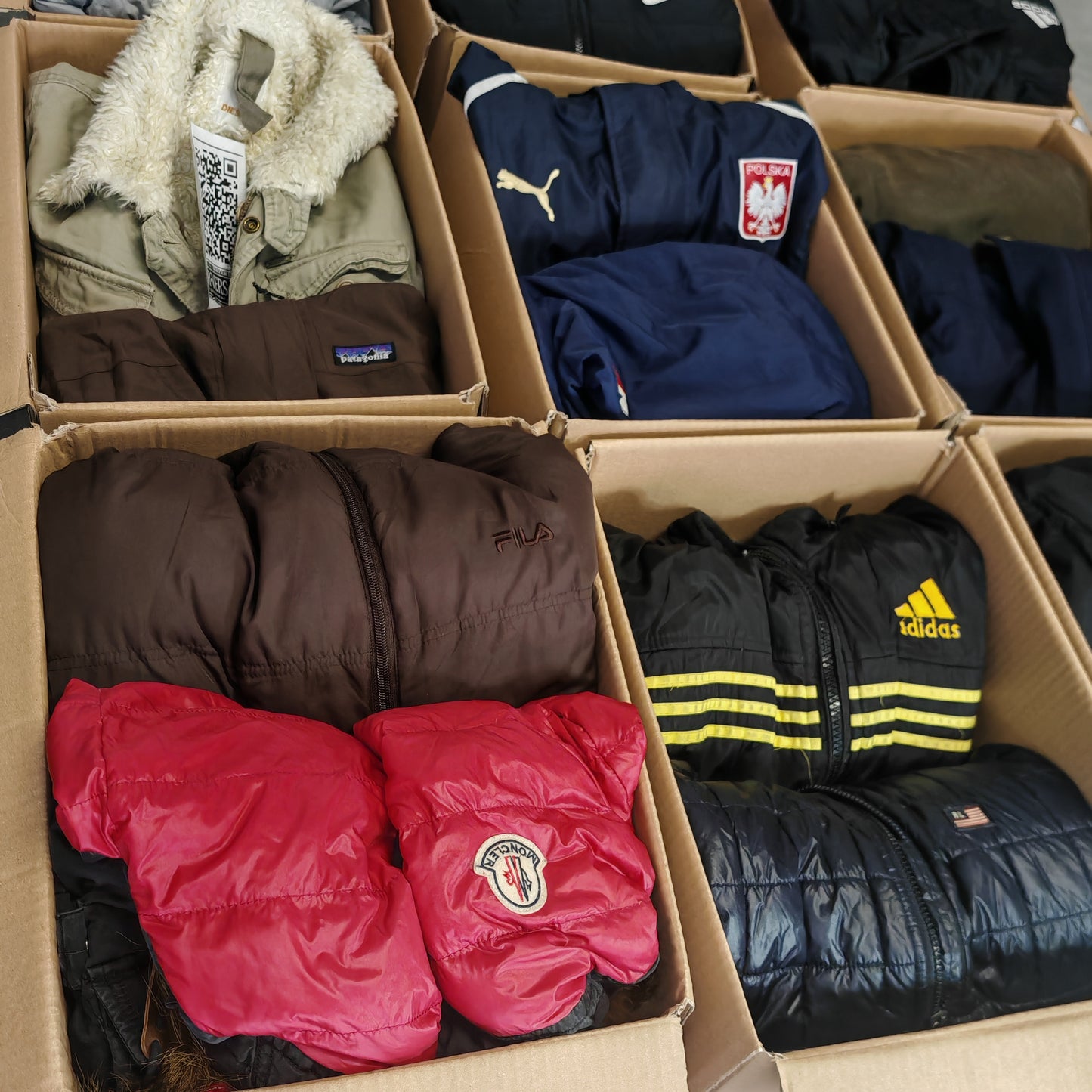 Archivio Brand Jacket - Box di Giacche Selezionate per Rivenditori