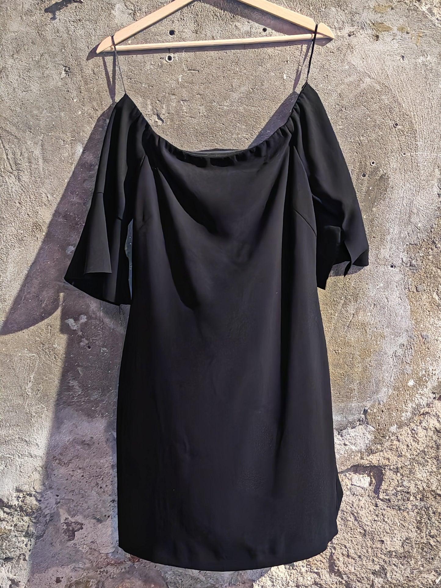Abito Pinko Nero Made in Italy Scollo Bardot Elegante Donna